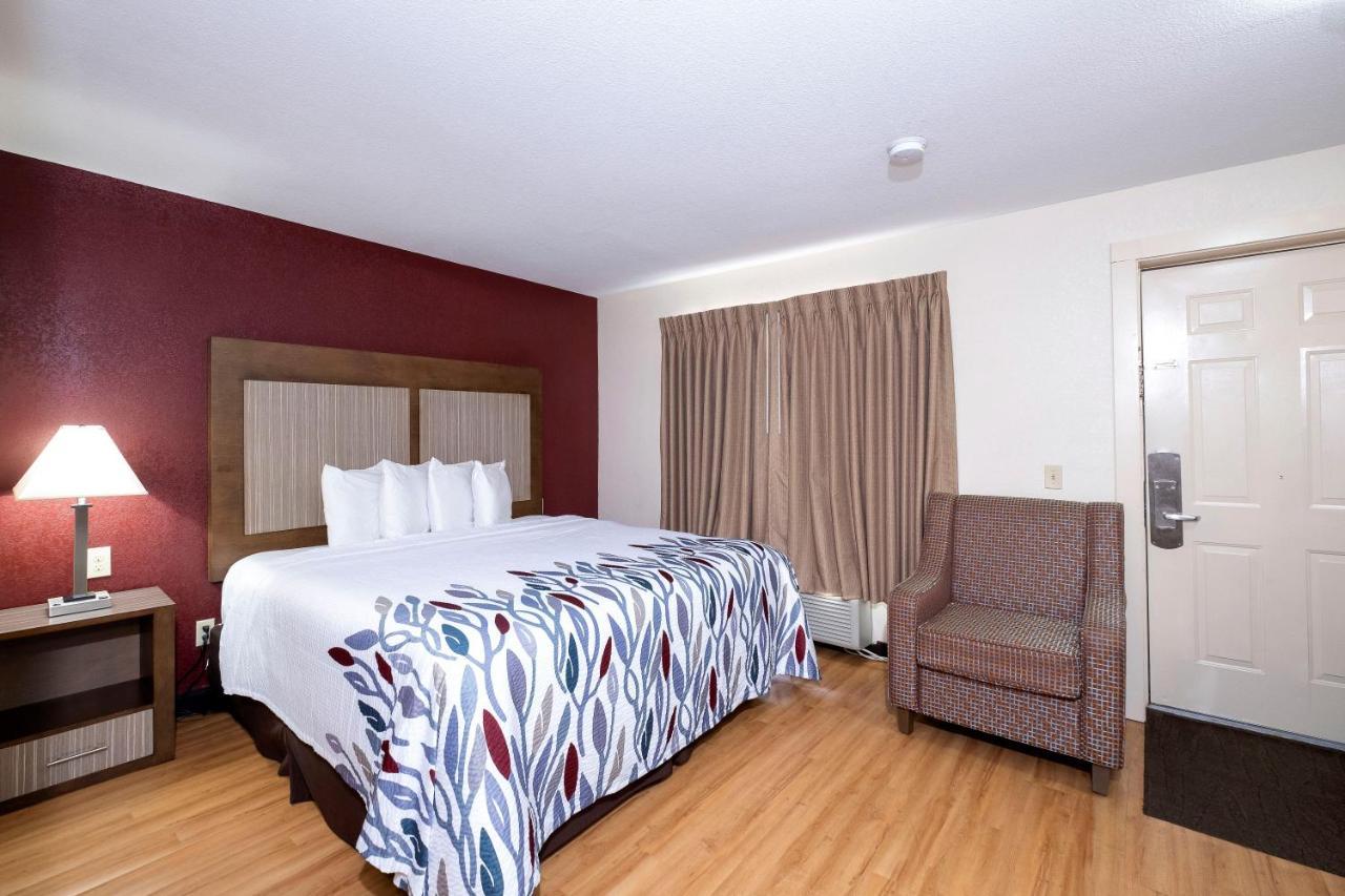 Red Roof Inn Neptune - Jersey Shore المظهر الخارجي الصورة