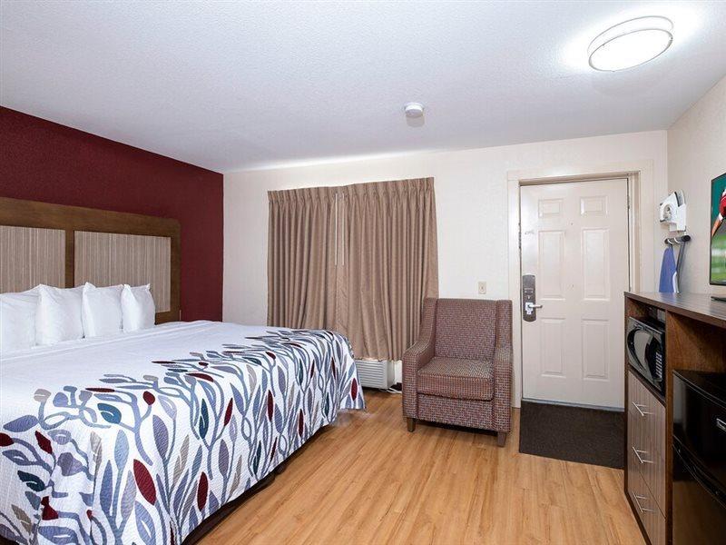 Red Roof Inn Neptune - Jersey Shore المظهر الخارجي الصورة
