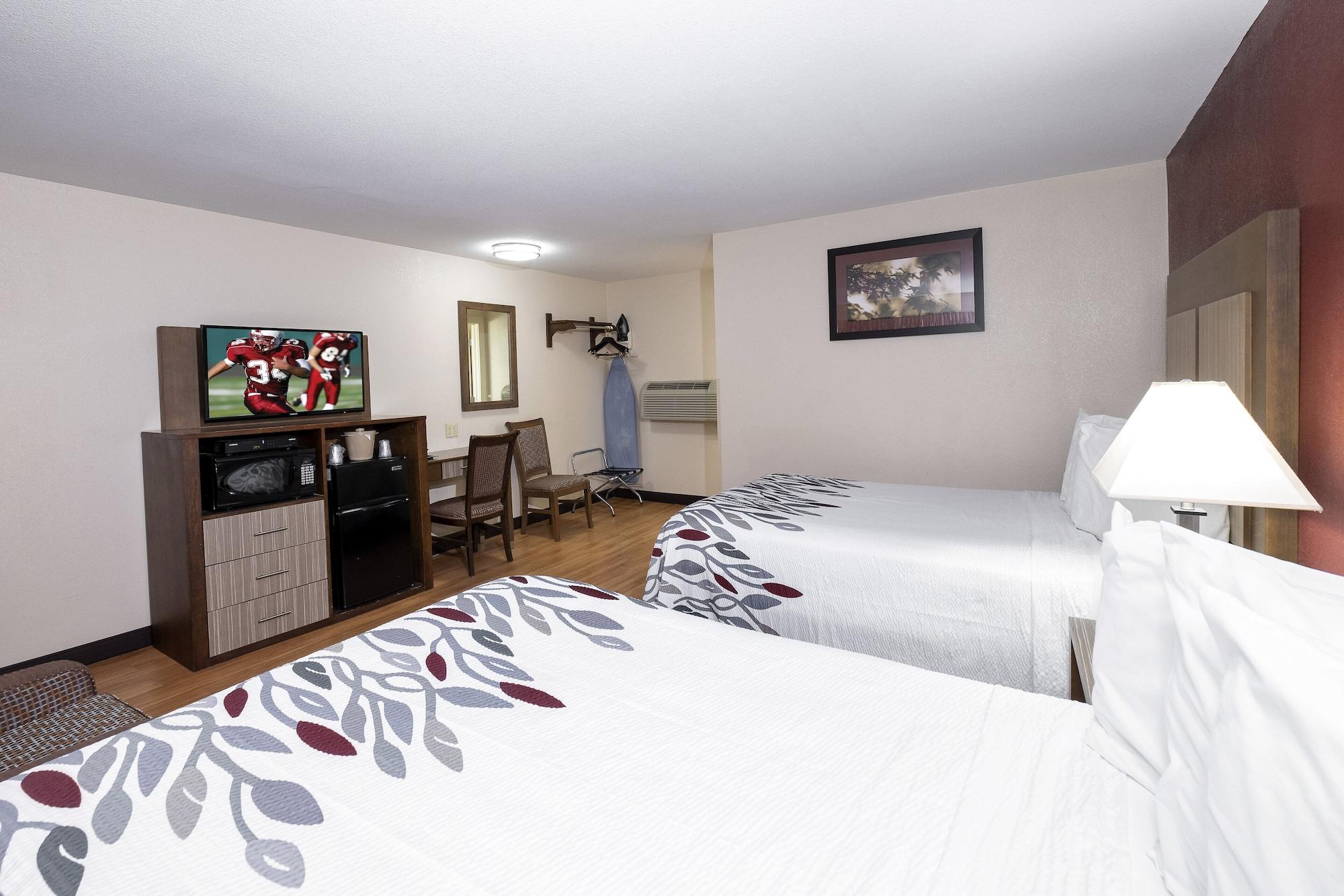 Red Roof Inn Neptune - Jersey Shore المظهر الخارجي الصورة