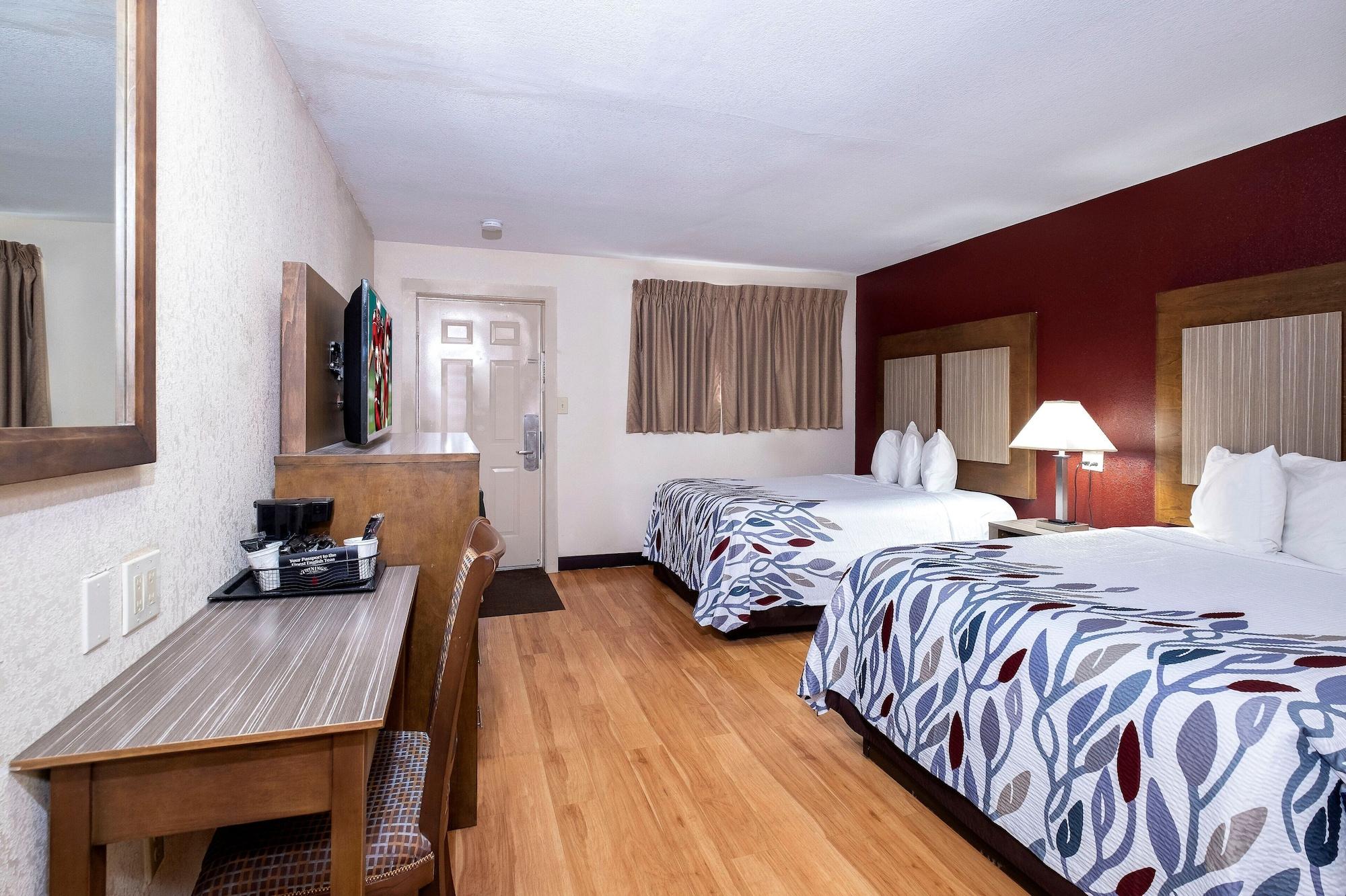 Red Roof Inn Neptune - Jersey Shore المظهر الخارجي الصورة
